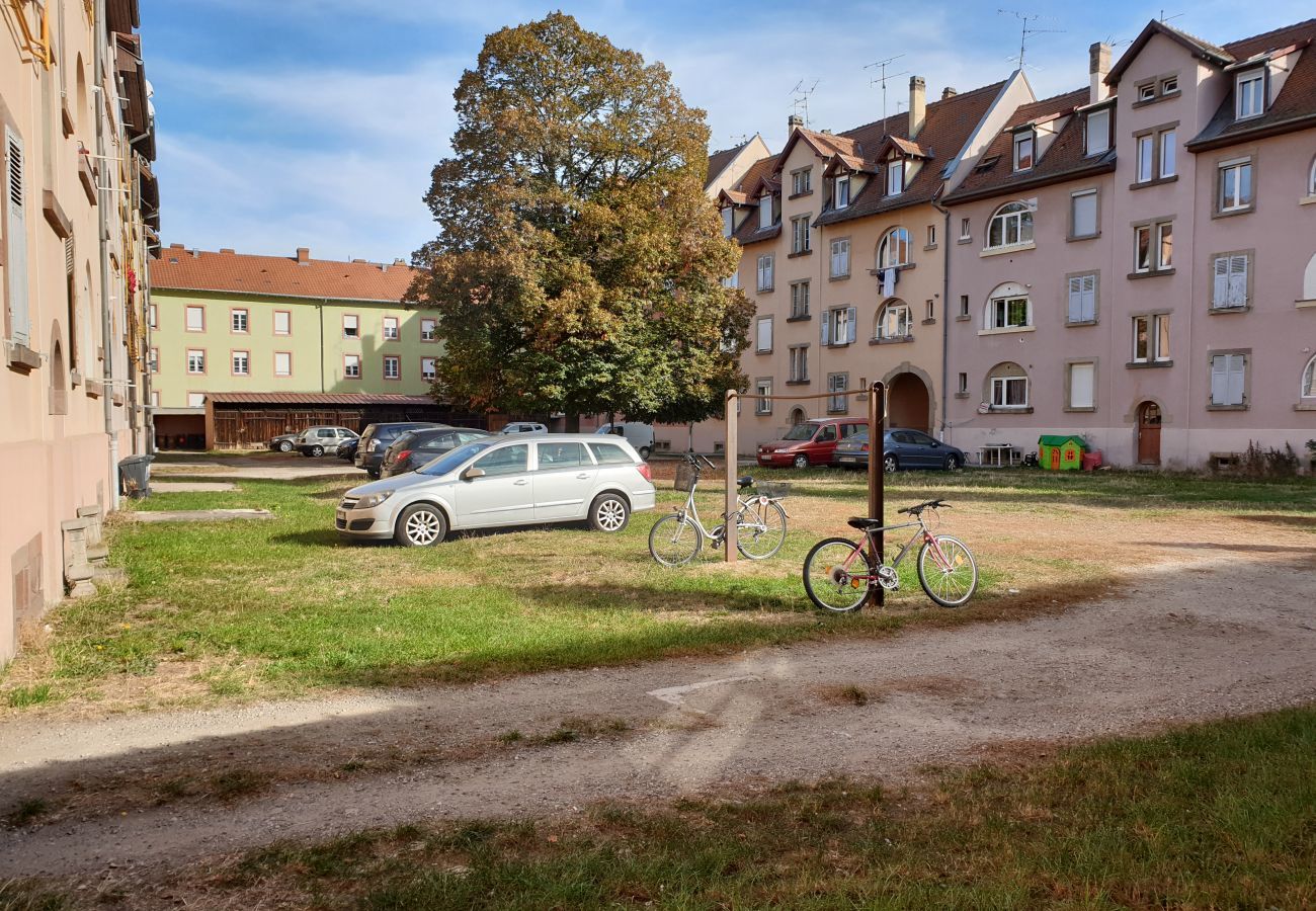 公寓 在 Colmar - mamray 1 free parking     2br