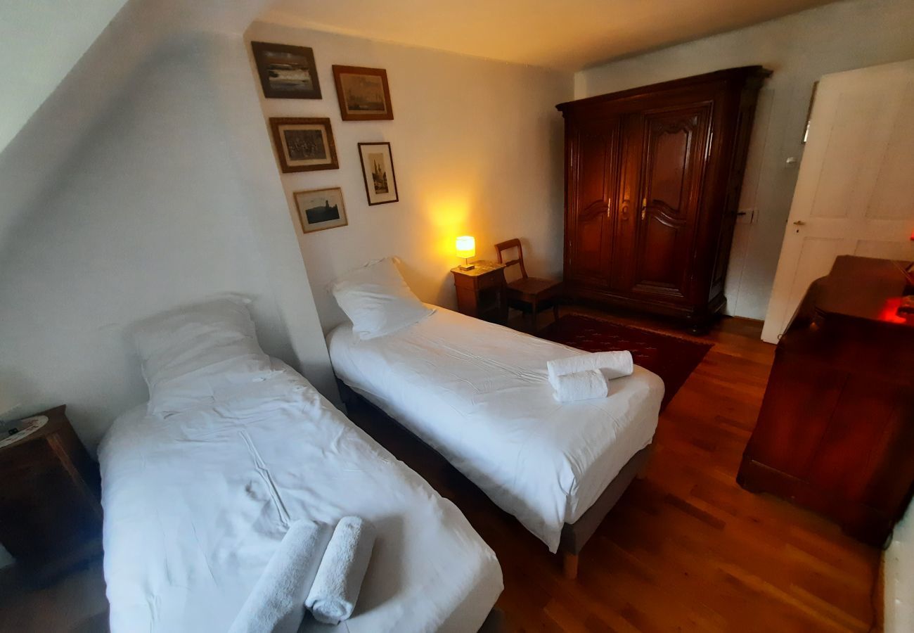 公寓 在 Strasbourg - emilie 145m2 ac 1 free parking 4br 2bth